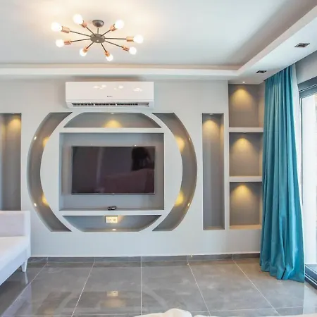 Oeluedeniz 4 Bedroom With Private Pool Hot Tub فتحية