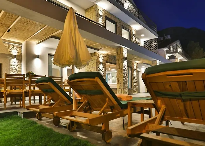 ölüdeniz 4 Bedroom With Private Pool Hot Tub *