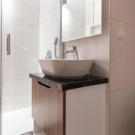 Oeluedeniz 4 Bedroom With Private Pool Hot Tub فيلة *