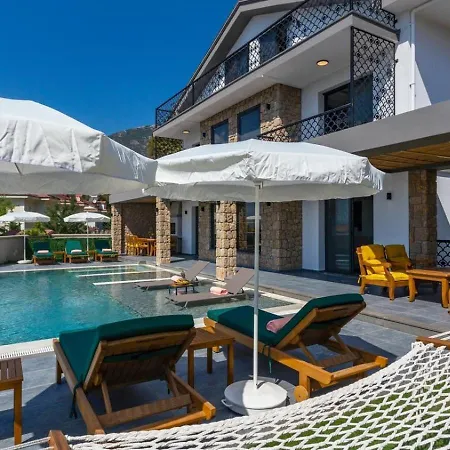 Oeluedeniz 4 Bedroom With Private Pool Hot Tub فيلة فتحية