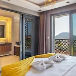 Oeluedeniz 4 Bedroom With Private Pool Hot Tub 别墅 费特希耶