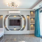 Oeluedeniz 4 Bedroom With Private Pool Hot Tub 费特希耶