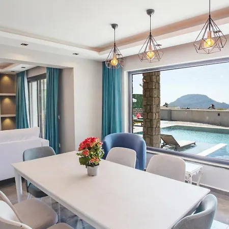 Villa Oeluedeniz 4 Bedroom With Private Pool Hot Tub Fethiye