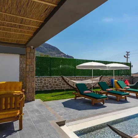 Oeluedeniz 4 Bedroom With Private Pool Hot Tub 빌라 *